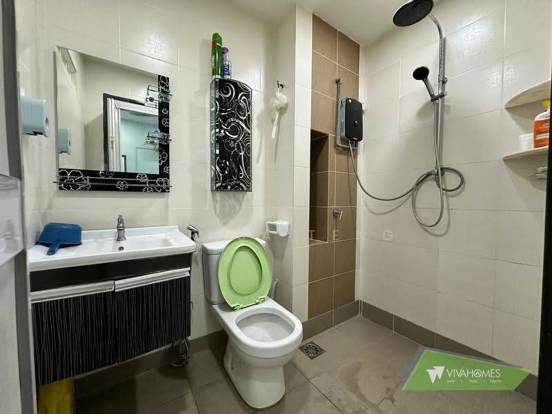 Cluster House for Sale in Bandar Parklands (Klang) - Teresa Teng - Bathroom - PropertyGuru.com.my