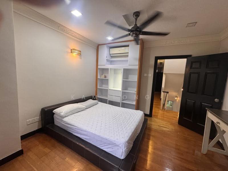 Kondominium untuk Disewa di Adora Courtyard Apartments - Kam Tong - Bedroom - PropertyGuru.com.my