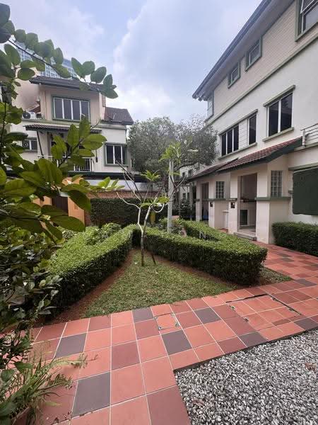 Kondominium untuk Disewa di Adora Courtyard Apartments - Kam Tong - Exterior - PropertyGuru.com.my