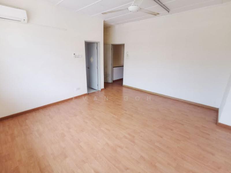 Rumah Teres 2.5-Tingkat untuk Dijual di Taman Mutiara Indah (Puchong) - Evan Goh - Living Room - PropertyGuru.com.my