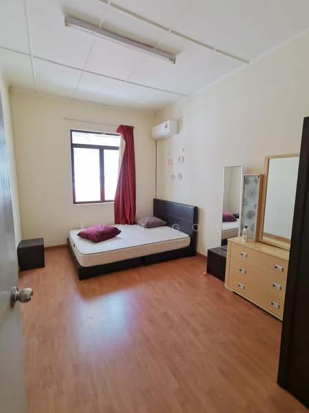 Rumah Teres 2.5-Tingkat untuk Dijual di Taman Mutiara Indah (Puchong) - Evan Goh - Bedroom - PropertyGuru.com.my