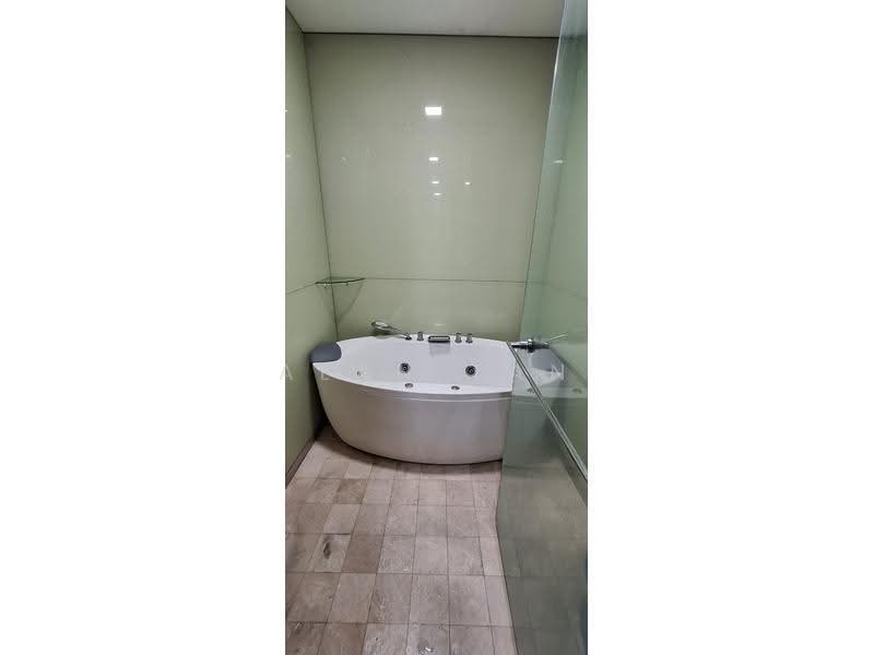 Service Residence for Sale at Vipod Residence - Alan Tan - Bathroom - PropertyGuru.com.my