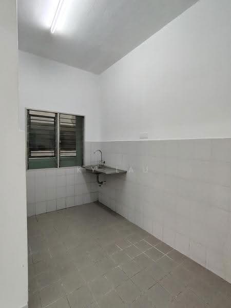 Pangsapuri untuk Disewa di 162 Residency - KY Lau - Kitchen - PropertyGuru.com.my