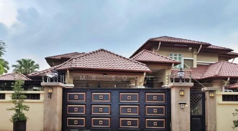 Bungalow House for Sale in Petaling Jaya (Selangor) - Mr Soon - Exterior - PropertyGuru.com.my