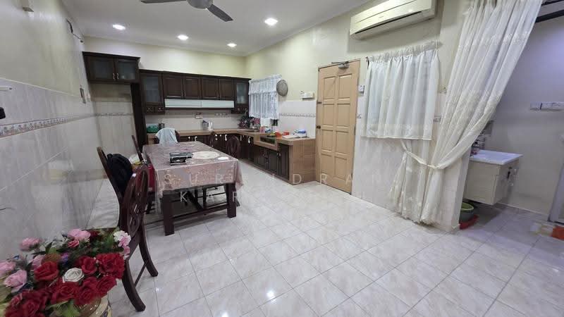 Semi-Detached House for Sale in Taman Wangi (Klang) - Surendran Karapiah - Kitchen - PropertyGuru.com.my