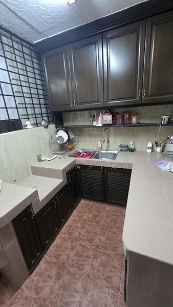 Semi-Detached House for Sale in Taman Wangi (Klang) - Surendran Karapiah - Kitchen - PropertyGuru.com.my