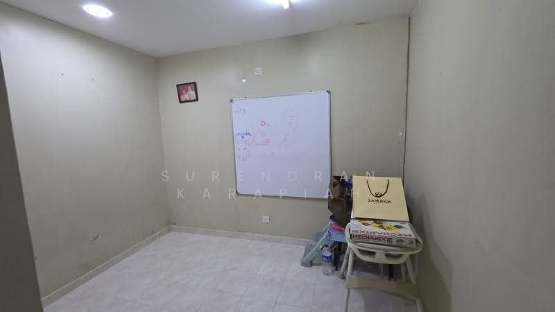 Semi-Detached House for Sale in Taman Wangi (Klang) - Surendran Karapiah - Interior - PropertyGuru.com.my
