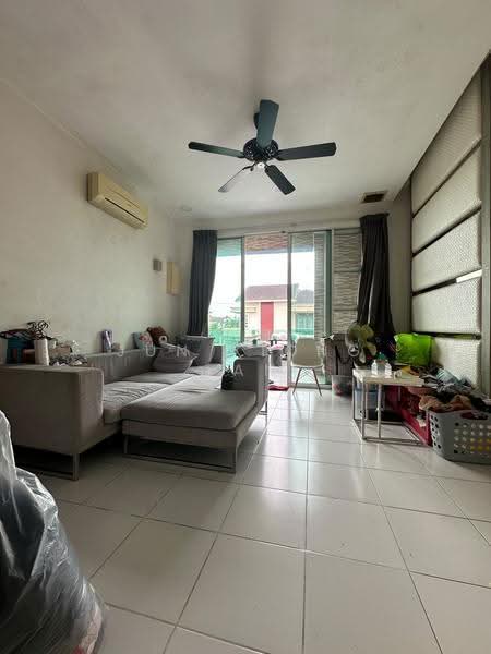2-storey Terraced House for Sale in Bandar Putra Kulai (Kulai) - Jun Xiong Tan - Living Room - PropertyGuru.com.my