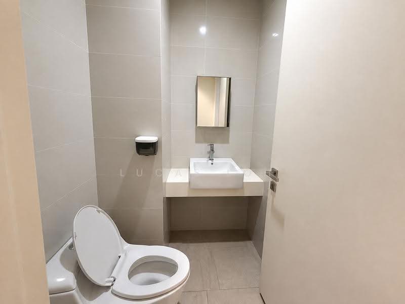 Rumah Bandar untuk Dijual di Bandar Puteri Puchong (Puchong) - Lucas Loh - Bathroom - PropertyGuru.com.my