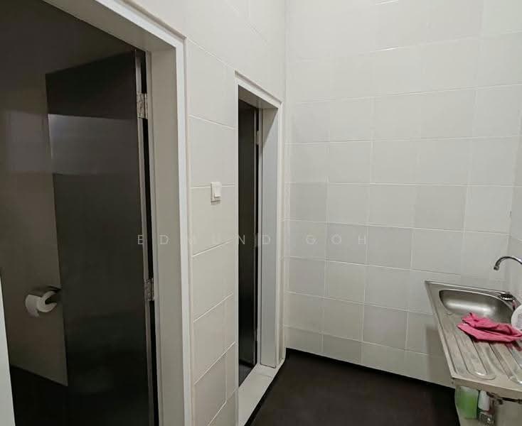 Kedai untuk Disewa di Bandar Baru Sri Petaling (Sri Petaling) - Edmund Goh - Bathroom - PropertyGuru.com.my