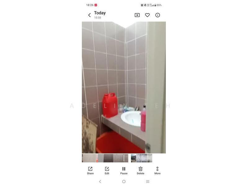 Shop for Sale in Puncak Bestari (Puncak Alam) - Adelin Teh - Bathroom - PropertyGuru.com.my