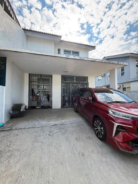 Semi-Detached House for Sale in Taman Mutiara Rini (Skudai) - Jun Xiong Tan - Exterior - PropertyGuru.com.my