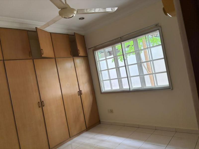 Bungalow House for Rent in SS3 (Petaling Jaya) - Joey Wong - Bedroom - PropertyGuru.com.my