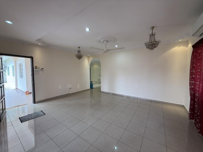 Bungalow House for Rent in SS3 (Petaling Jaya) - Joey Wong - Living Room - PropertyGuru.com.my