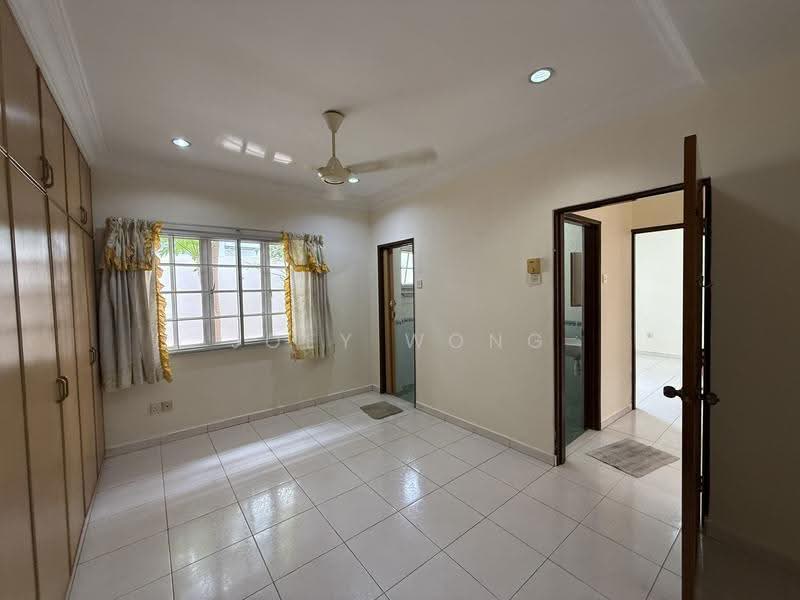 Bungalow House for Rent in SS3 (Petaling Jaya) - Joey Wong - Bedroom - PropertyGuru.com.my