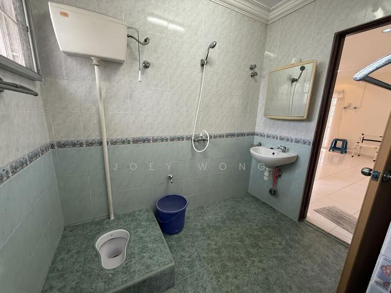 Bungalow House for Rent in SS3 (Petaling Jaya) - Joey Wong - Bathroom - PropertyGuru.com.my