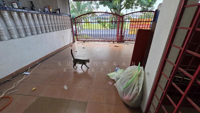 1-storey Terraced House for Sale in Taman Jaya Utama (Telok Panglima Garang) - Surendran Karapiah - Exterior - PropertyGuru.com.my