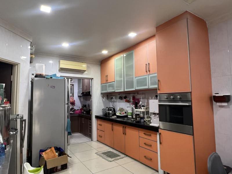 2-storey Terraced House for Sale in Saujana Damansara (Damansara Damai) - Ciana Lim - Kitchen - PropertyGuru.com.my