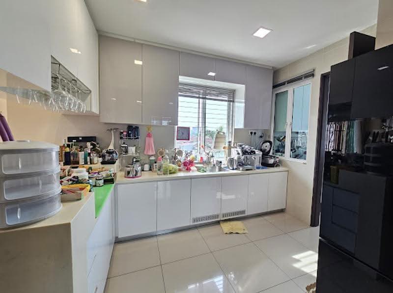 Rumah Teres 2-Tingkat untuk Dijual di Sungai Long (Bandar Sungai Long) - Jocelyn Soo - Kitchen - PropertyGuru.com.my