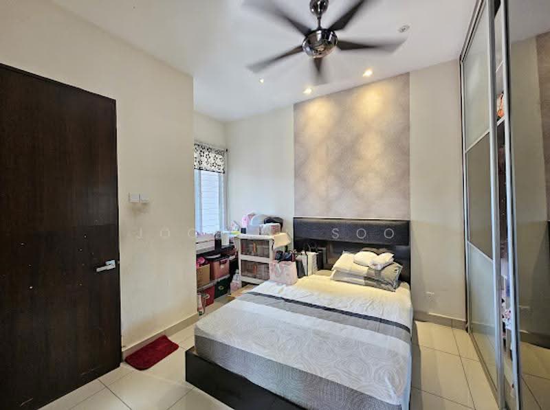 Rumah Teres 2-Tingkat untuk Dijual di Sungai Long (Bandar Sungai Long) - Jocelyn Soo - Bedroom - PropertyGuru.com.my
