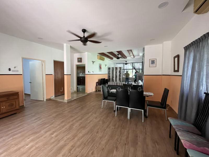 Bungalow House untuk Dijual di SS1 (Petaling Jaya) - Joey Wong - Living Room - PropertyGuru.com.my