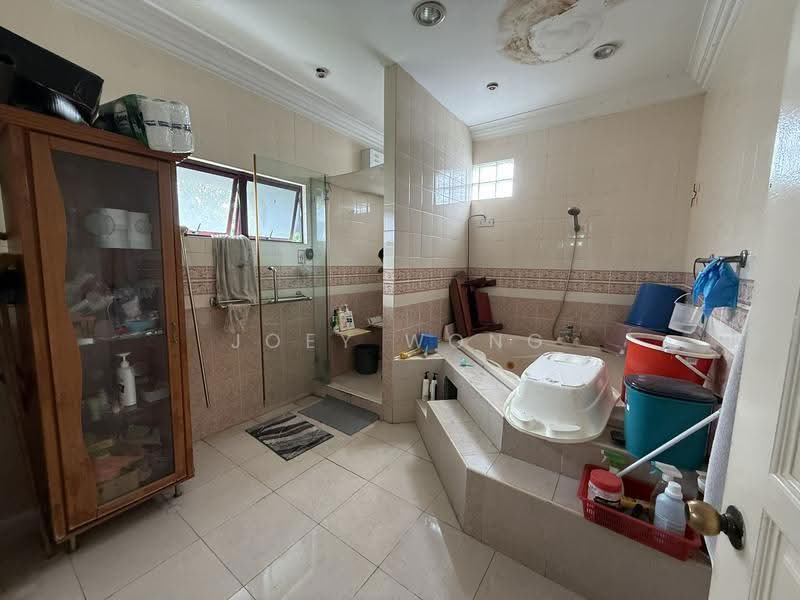 Bungalow House untuk Dijual di SS1 (Petaling Jaya) - Joey Wong - Bathroom - PropertyGuru.com.my