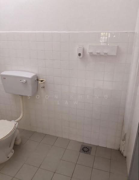 Rumah Teres 1-Tingkat untuk Dijual di Taman Bukit Mewah (Kajang) - Soon Sheng Law - Bathroom - PropertyGuru.com.my