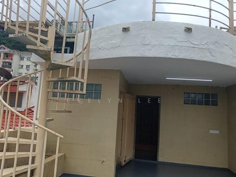 3.5-storey Terraced House for Sale in Taman Bukit Idaman (Selayang) - Evelyn Lee - Exterior - PropertyGuru.com.my