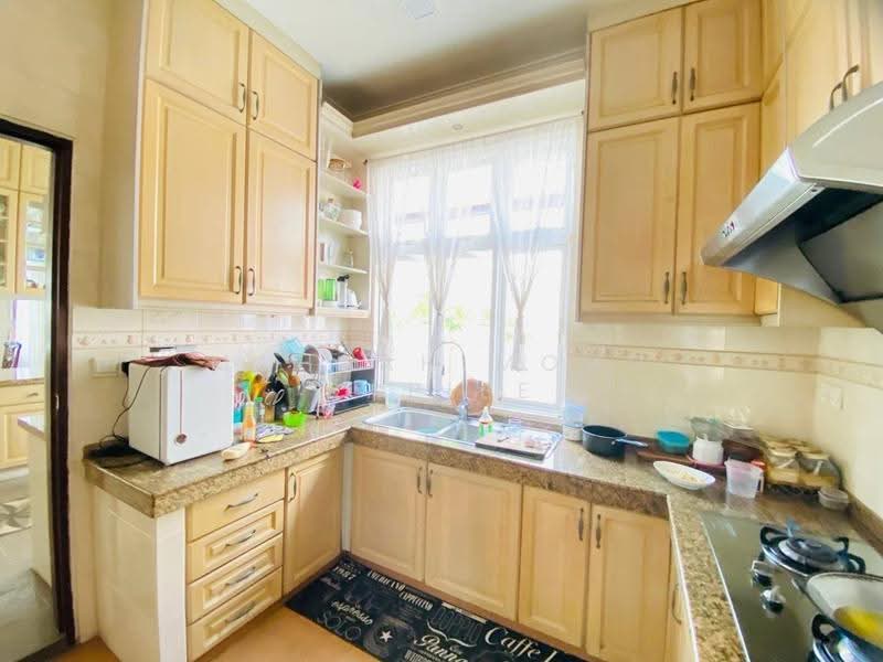Bungalow House untuk Dijual di Bandar Baru Bangi (Selangor) - Mahzah Mohd Rapiee - Kitchen - PropertyGuru.com.my