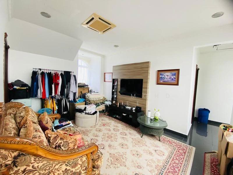 Bungalow House untuk Dijual di Bandar Baru Bangi (Selangor) - Mahzah Mohd Rapiee - Living Room - PropertyGuru.com.my