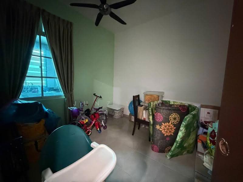 2-storey Terraced House for Sale in Taman Nusa Sentral (Iskandar Puteri (Nusajaya)) - Junz Liew - Bedroom - PropertyGuru.com.my