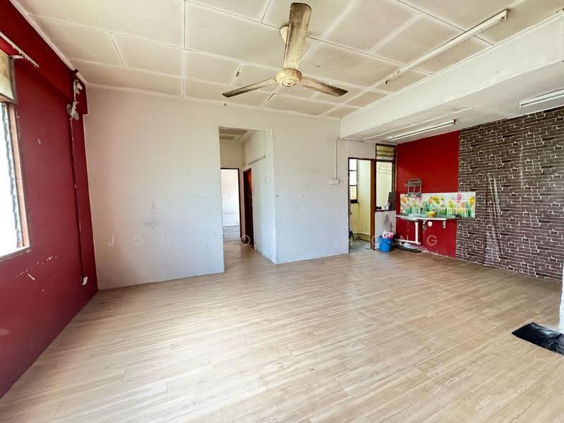 Flat for Sale at Taman Sri Pulai Perdana - Johnson Chong - Interior - PropertyGuru.com.my