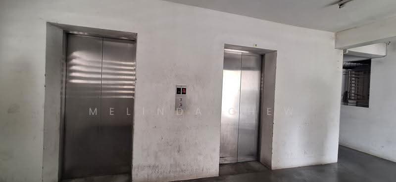 Pangsapuri untuk Dijual di Pangsapuri Setia Vista - Melinda Chew - Corridor - PropertyGuru.com.my