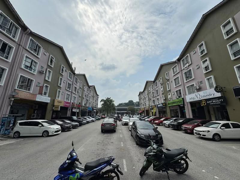 Apartment for Sale at Pusat Komersial Seksyen 7 - NIK AZWAN - PropertyGuru.com.my