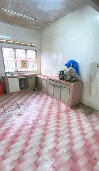 Rumah Teres 2-Tingkat untuk Dijual di Taman Sentosa (Johor Bahru) - Edward Oo - Kitchen - PropertyGuru.com.my
