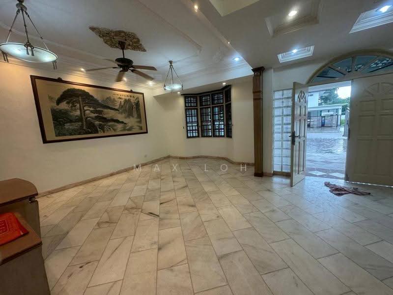 Rumah Teres 2-Tingkat untuk Dijual di Taman Molek (Johor Bahru) - Max Loh - Living Room - PropertyGuru.com.my