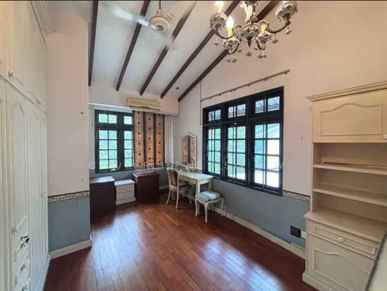 Semi-Detached House for Sale in Taman Pelangi (Johor Bahru) - Carrien Siow - Bedroom - PropertyGuru.com.my