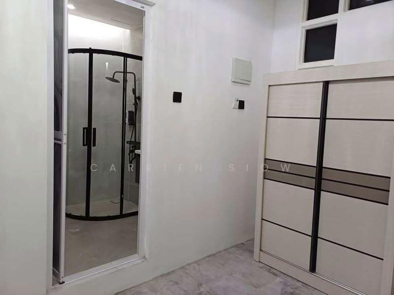 Bungalow House untuk Dijual di Taman Stulang Laut (Johor Bahru) - Carrien Siow - Bathroom - PropertyGuru.com.my