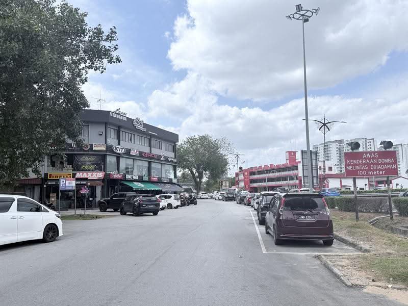 Shop / Office untuk Dijual di Larkin (Johor Bahru) - Carrien Siow - Exterior - PropertyGuru.com.my