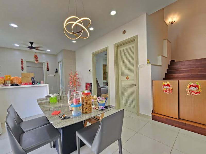Rumah Berkembar untuk Dijual di Bandar Sungai Long (Selangor) - Jocelyn Soo - Dining Room - PropertyGuru.com.my
