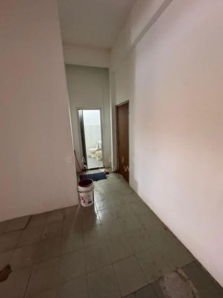 Shop / Office untuk Disewa di Taman Daya (Johor Bahru) - Carrien Siow - Interior - PropertyGuru.com.my