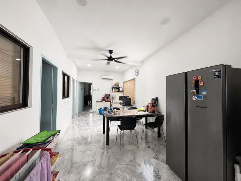 Rumah Teres 1-Tingkat untuk Dijual di Kepong Baru (Kepong) - Marcus Koh - Living Room - PropertyGuru.com.my
