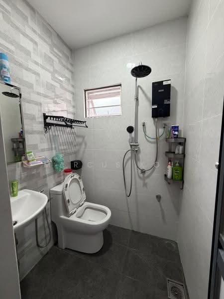 Rumah Teres 1-Tingkat untuk Dijual di Kepong Baru (Kepong) - Marcus Koh - Bathroom - PropertyGuru.com.my
