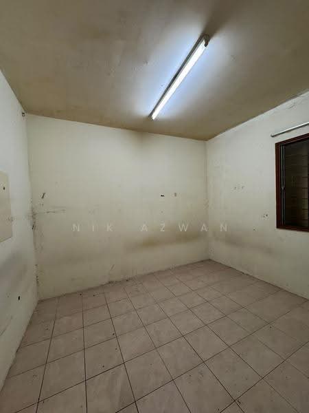 Apartment for Sale at Pusat Komersial Seksyen 7 - NIK AZWAN - Interior - PropertyGuru.com.my