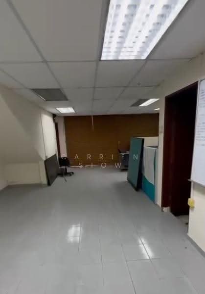 Shop / Office untuk Disewa di Taman Daya (Johor Bahru) - Carrien Siow - PropertyGuru.com.my