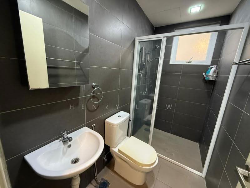 Kondominium untuk Dijual di Mutiara Ville - Henry Liew - Bathroom - PropertyGuru.com.my