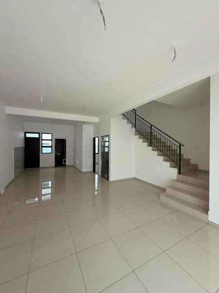 Rumah Teres 2-Tingkat untuk Dijual di Taman Austin Duta (Tebrau) - Diviya . - PropertyGuru.com.my