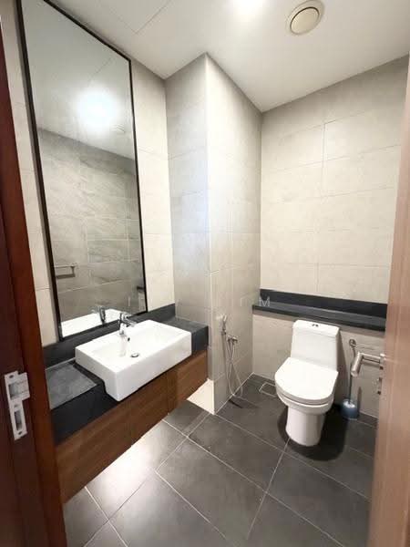 Condominium for Sale at Harrington Suites - Ivy Lim - Bathroom - PropertyGuru.com.my