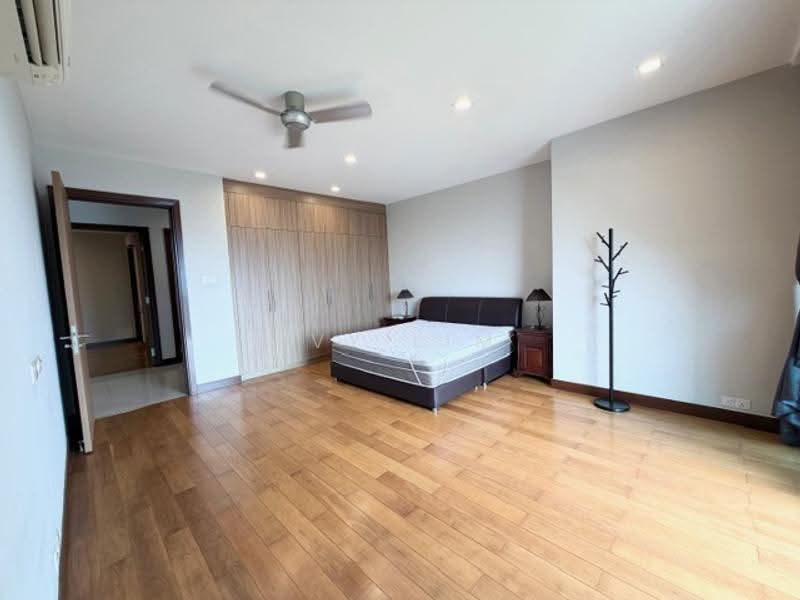 Condominium for Sale at Harrington Suites - Ivy Lim - Bedroom - PropertyGuru.com.my