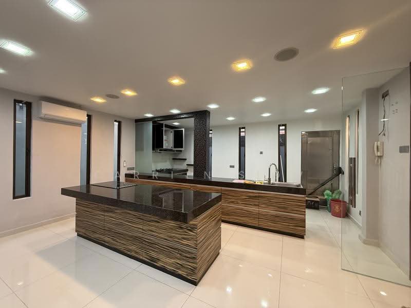 Semi-Detached House for Sale in Taman Pelangi (Johor Bahru) - Carrien Siow - PropertyGuru.com.my